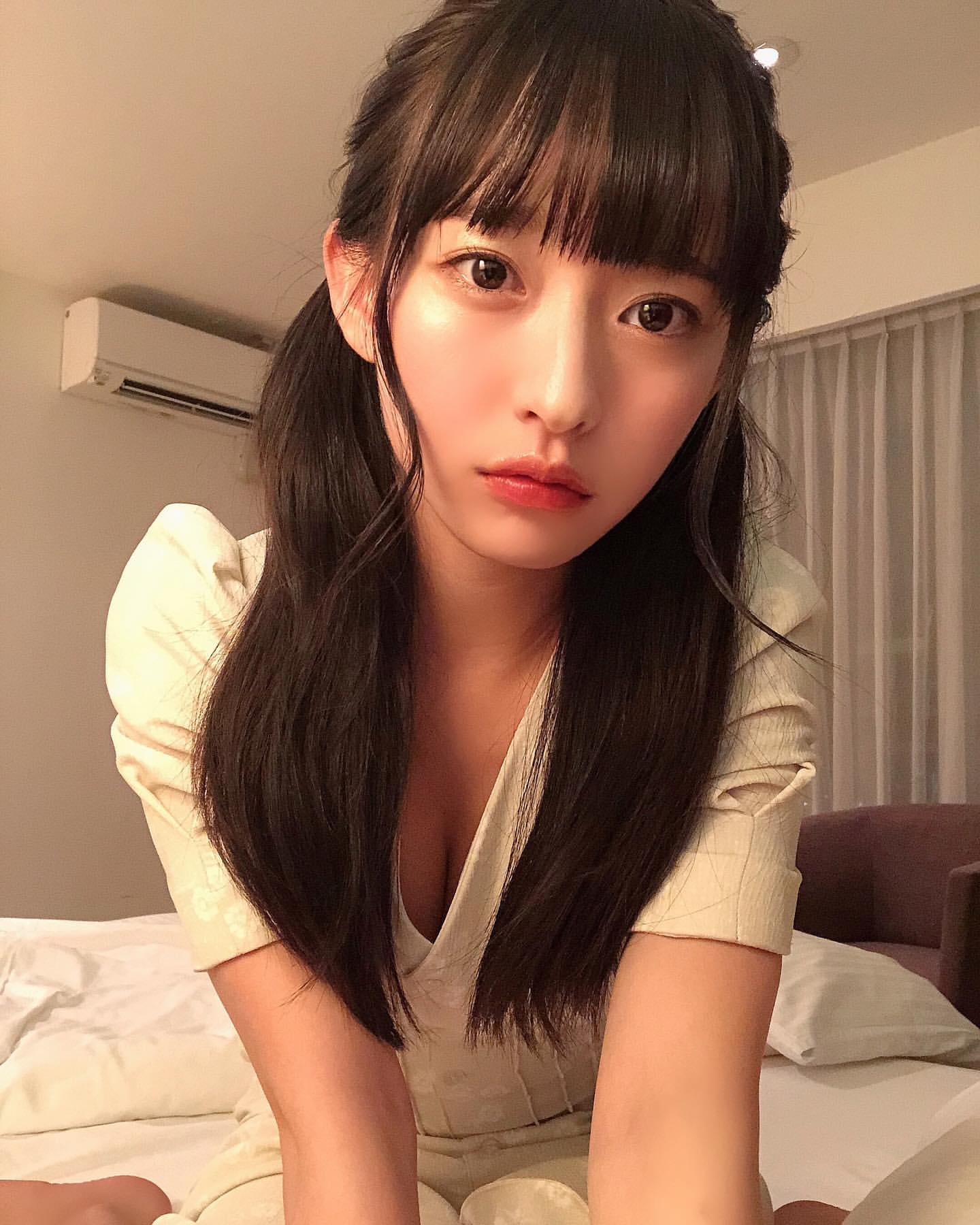 Instagram Kanami Takasaki 2p Kanami Takasaki Kanamitakasaki 高崎かなみ Japanese 日本